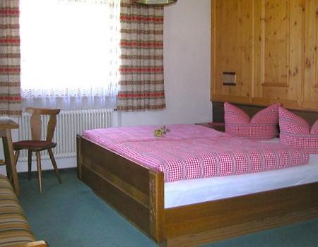 Bed and Breakfast Berghaus Maria Петной-ам-Арльберг Экстерьер фото